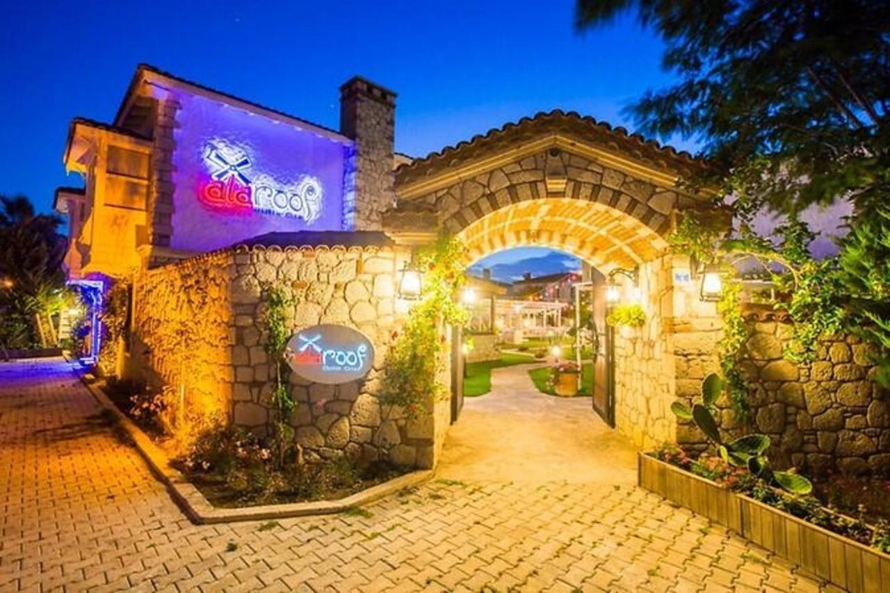 Alaroof Hotel Alacati Exterior photo