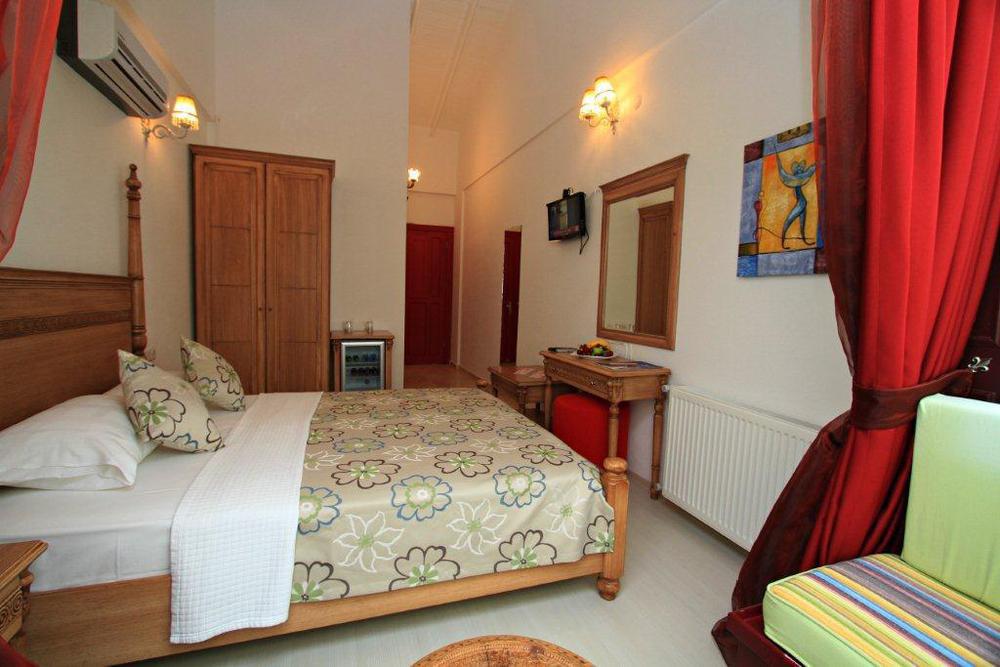 Alaroof Hotel Alacati Exterior photo