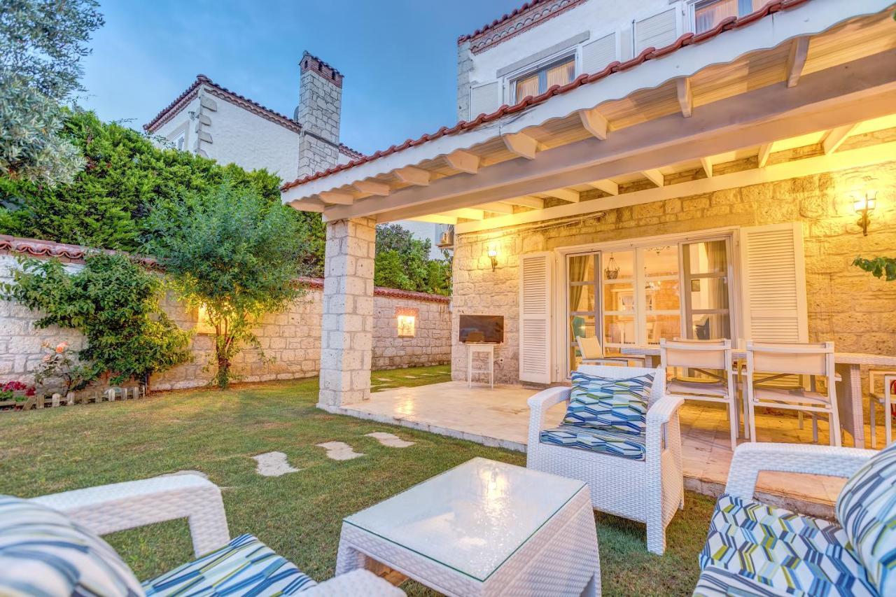 Alaroof Hotel Alacati Exterior photo