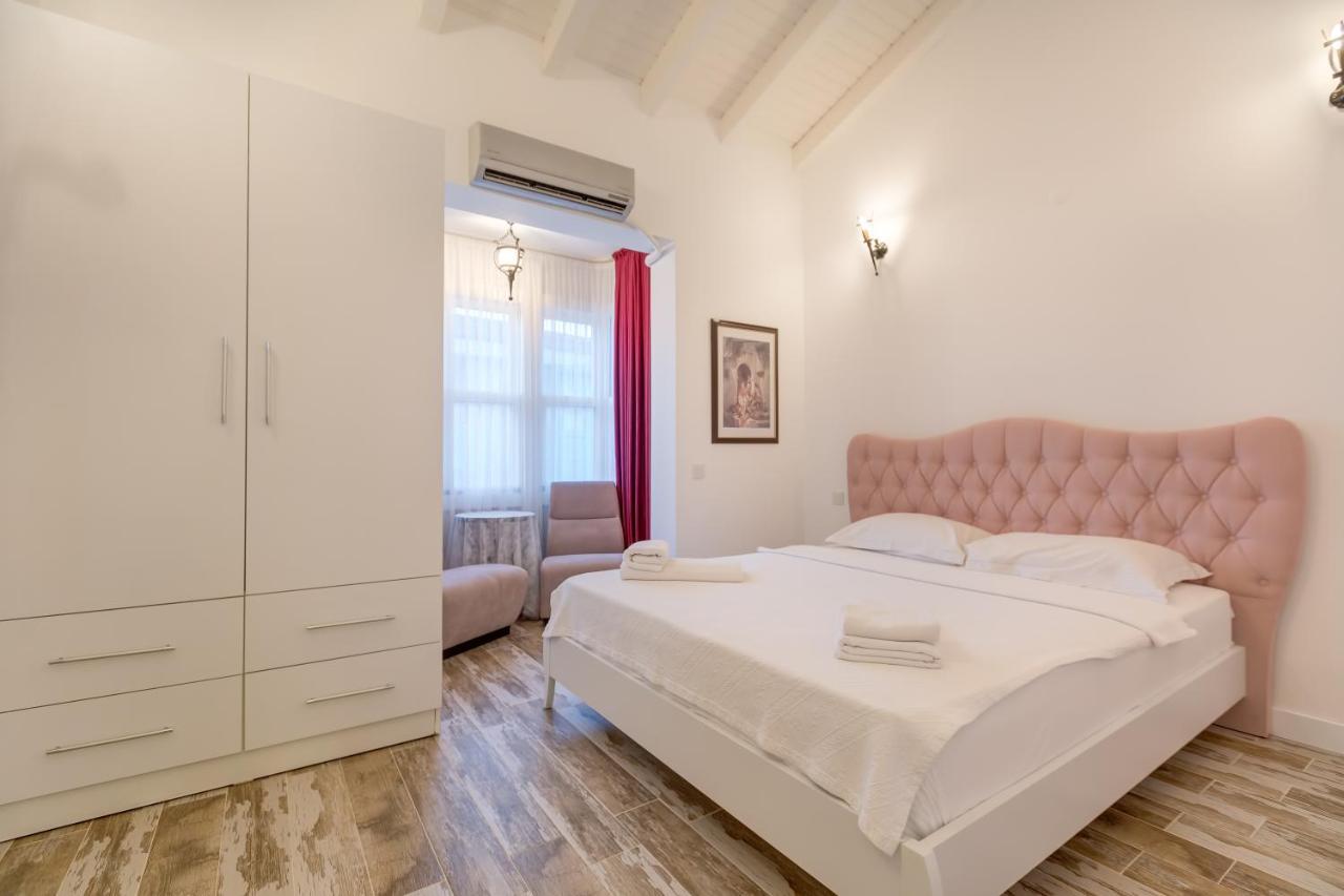 Alaroof Hotel Alacati Exterior photo